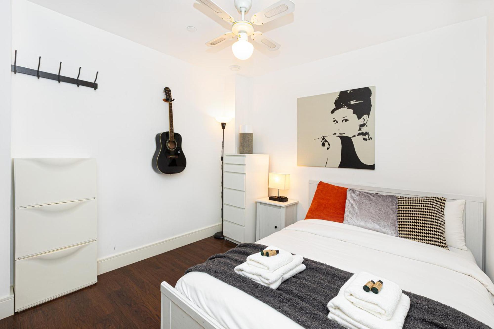 Bright & Cozy 1 Bdr Apt Wcharming Private Terrace Apartamento Londres